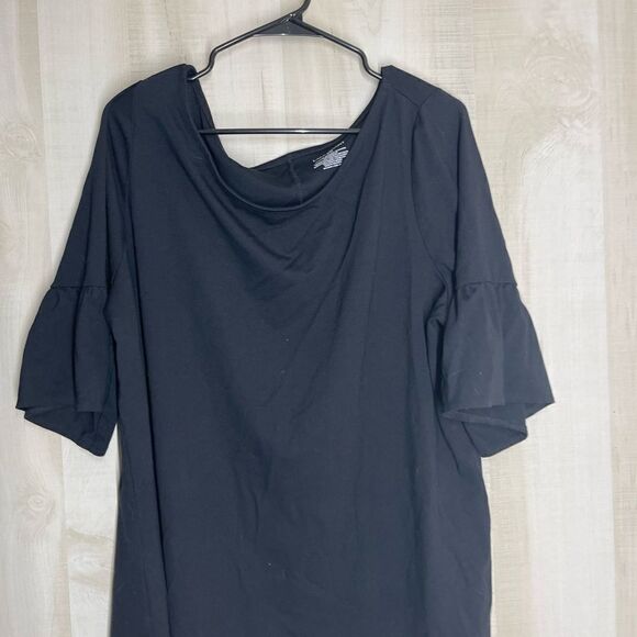 Lane Bryant black pullover short ruffle sleeve top, size 18/20 - Picture 3 of 14